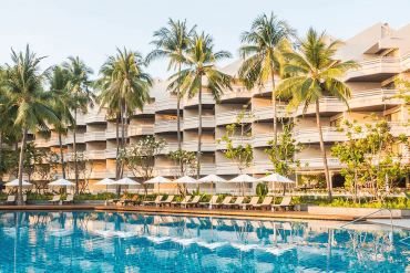 Day Pass Hồ Bơi & Buffet Trưa Resort 5 Sao Đà Nẵng
